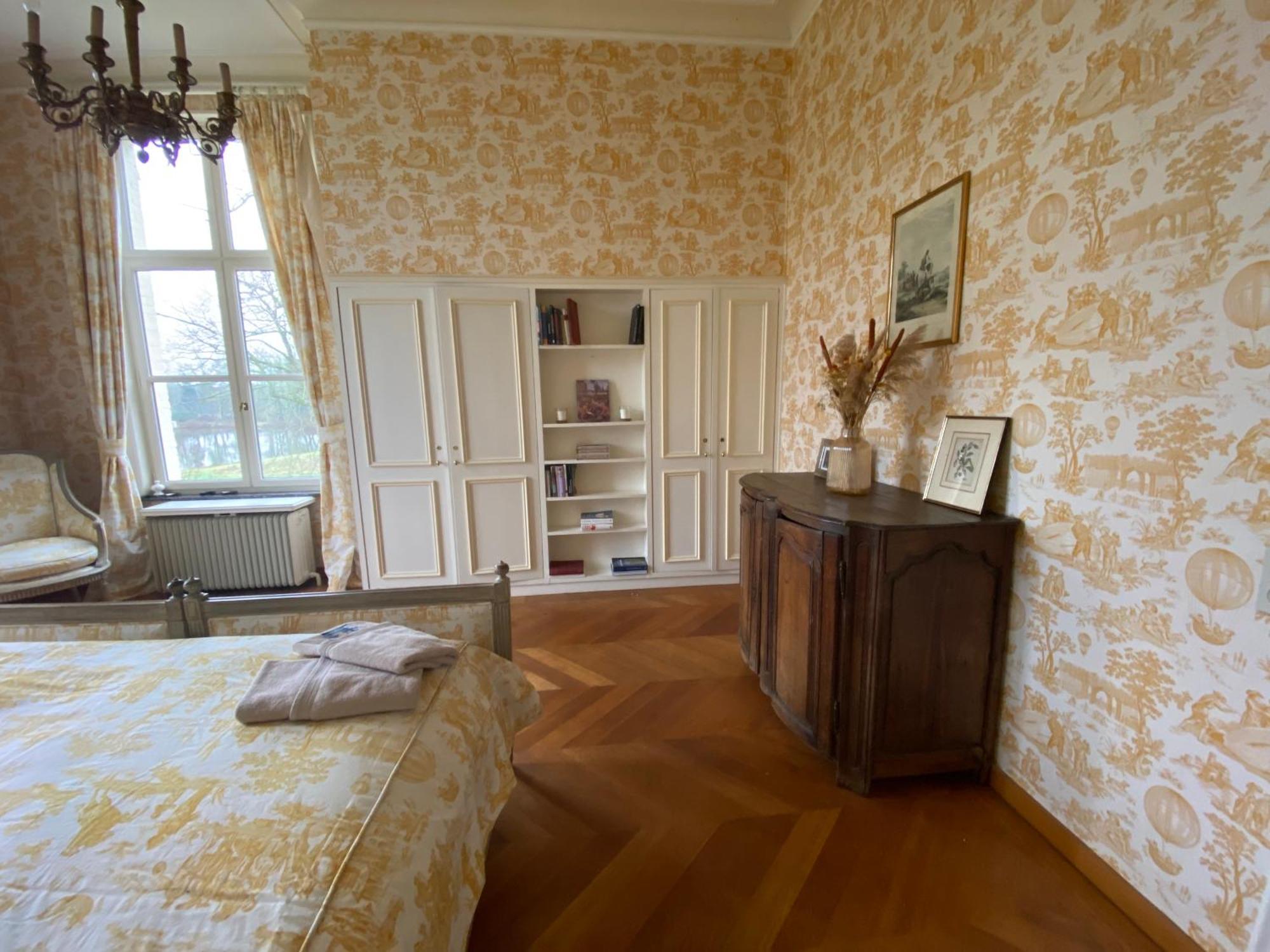B&B Kasteel Den Tip Arendonk ภายนอก รูปภาพ