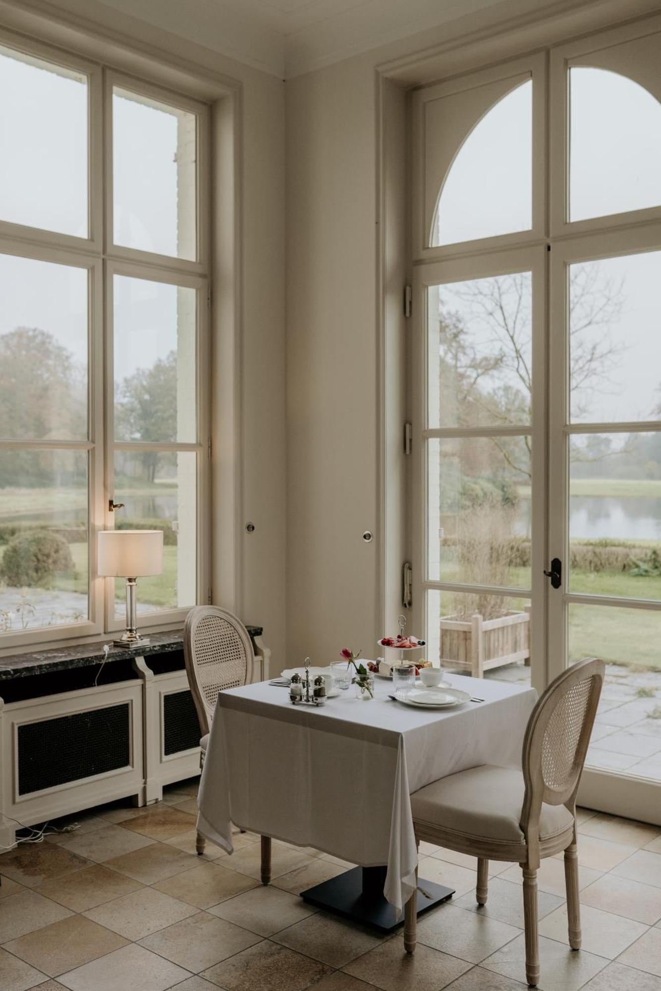 B&B Kasteel Den Tip Arendonk ภายนอก รูปภาพ