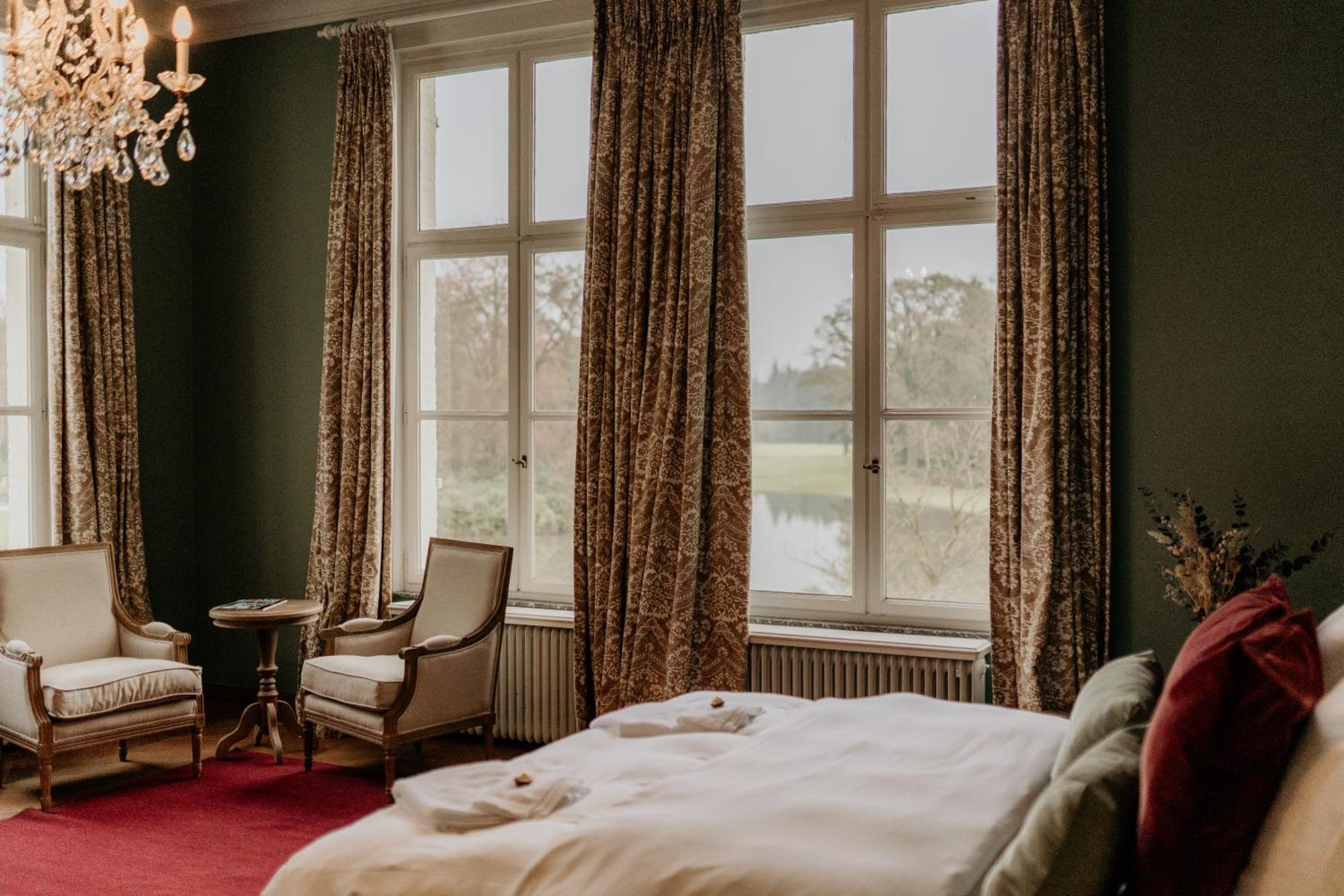 B&B Kasteel Den Tip Arendonk ภายนอก รูปภาพ